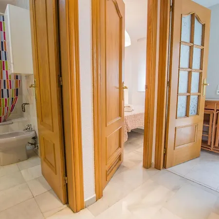 Qh Rejas Apartamento